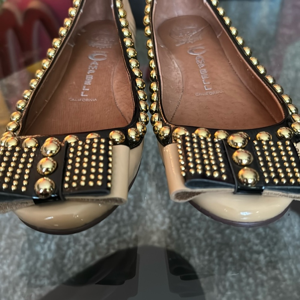 Jeffery Campbell studded flat tan and black patent leather with gold studs 8.5